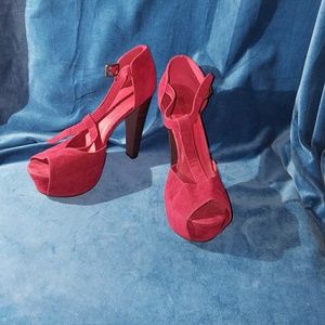 nwt Red Suade Heels